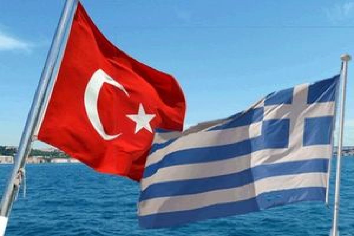 تاکید یونان بر همکاری سودمند دفاعی با ترکیه