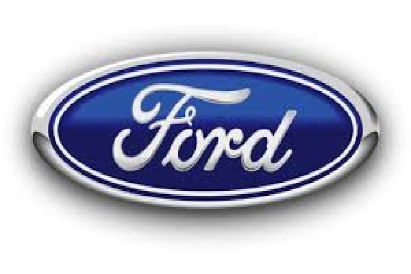 فورد در پی اعتصاب اخیر اتحادیه کارگران خودروسازی (UAW) در برخی از تأسیسات خود، از کاهش فروش خودروهای خود در ماه اکتبر در ایالات‌متحده، از جمله در پیکاپ‌های بسیار سودآور سری F خود خبر داد.