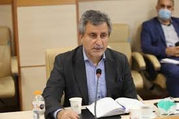 معاون زراعت وزارت جهاد کشاورزی گفت: باید از کشاورزان خرده‌پا حمایت کنیم چون این قشر در تولید و امنیت غذایی نقش اساسی دارند.