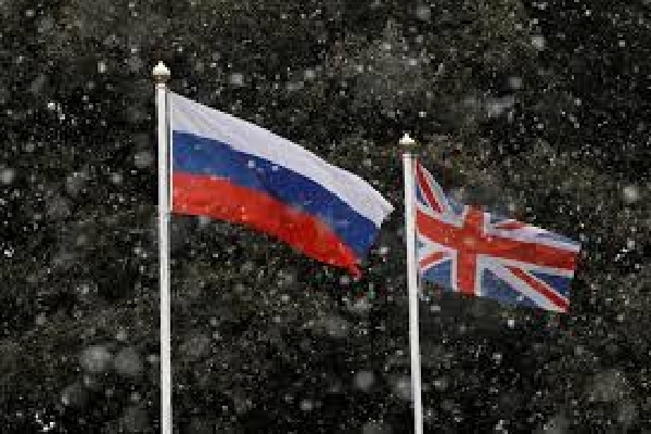 روسیه خواستار توضیح انگلیس درباره افشاگری قانونگذار اوکراینی در مورد اخلال آفرینی لندن در مذاکرات صلح کی‌یف و مسکو شد.