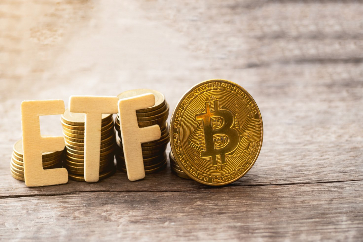 بلومبرگ تأیید ETF بیت کوین را مورد انتقاد قرار داد