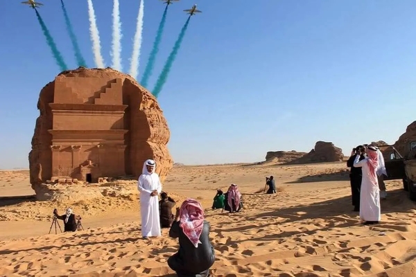 احمد بن عقیل الخطیب وزیر گردشگری عربستان سعودی گفت: بخش گردشگری در کشور به هدف ۱۰۰ میلیون گردشگر در سال ۲۰۲۳ میلادی دست یافت که ۷۷ میلیون نفر آنها از داخل کشور و ۲۷ میلیون نفر آنها از خارج کشور بودند و یکصد میلیارد ریال عربستان هزینه کردند.